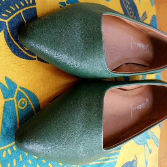 Jeffrey Campbell Havana Pointed Toe Flats - Green - Picture 2 of 8